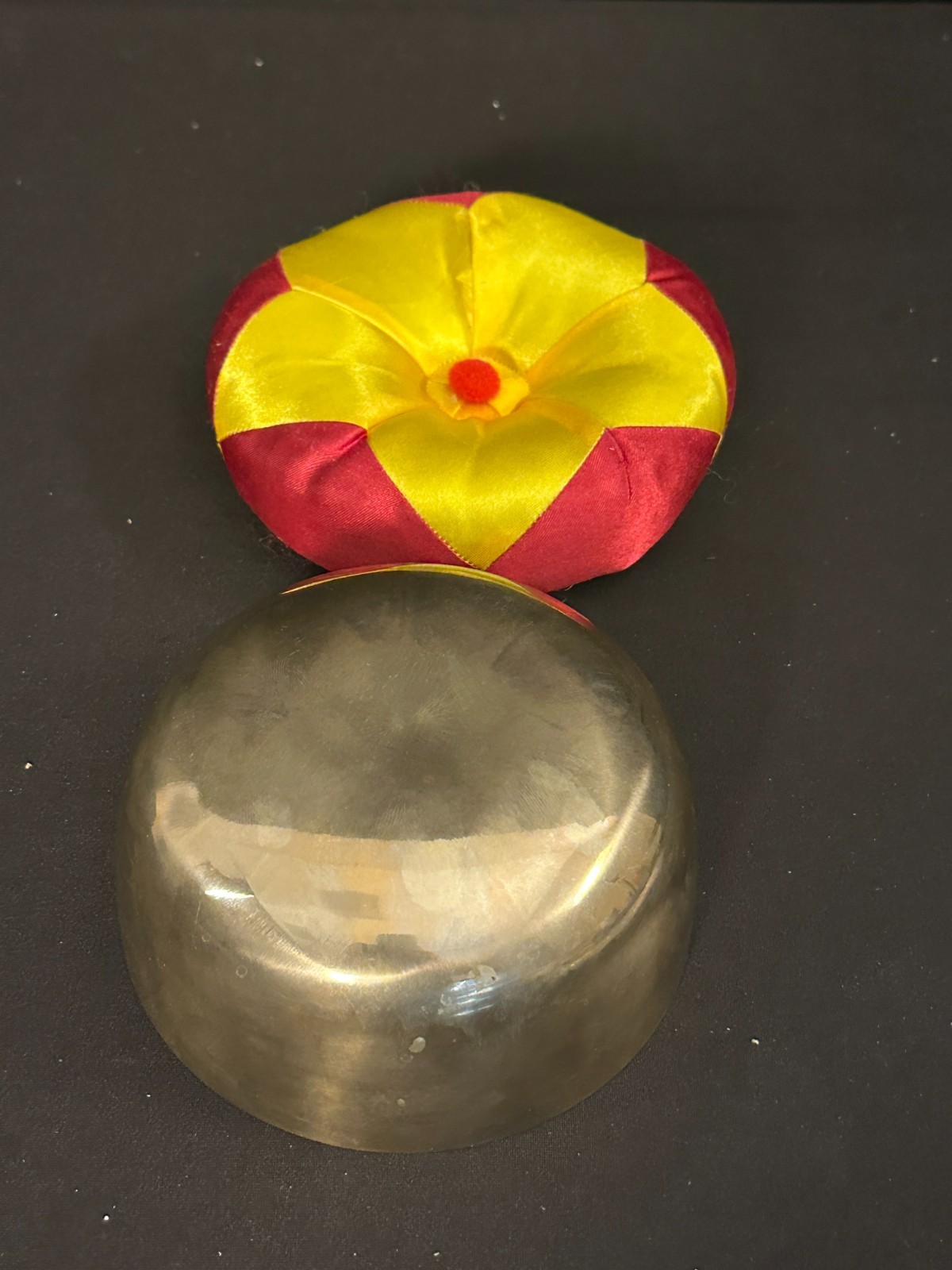 5" Brass singing bowl with red and yellow cushion, 2.5" deep, NO BEATER - Image 6