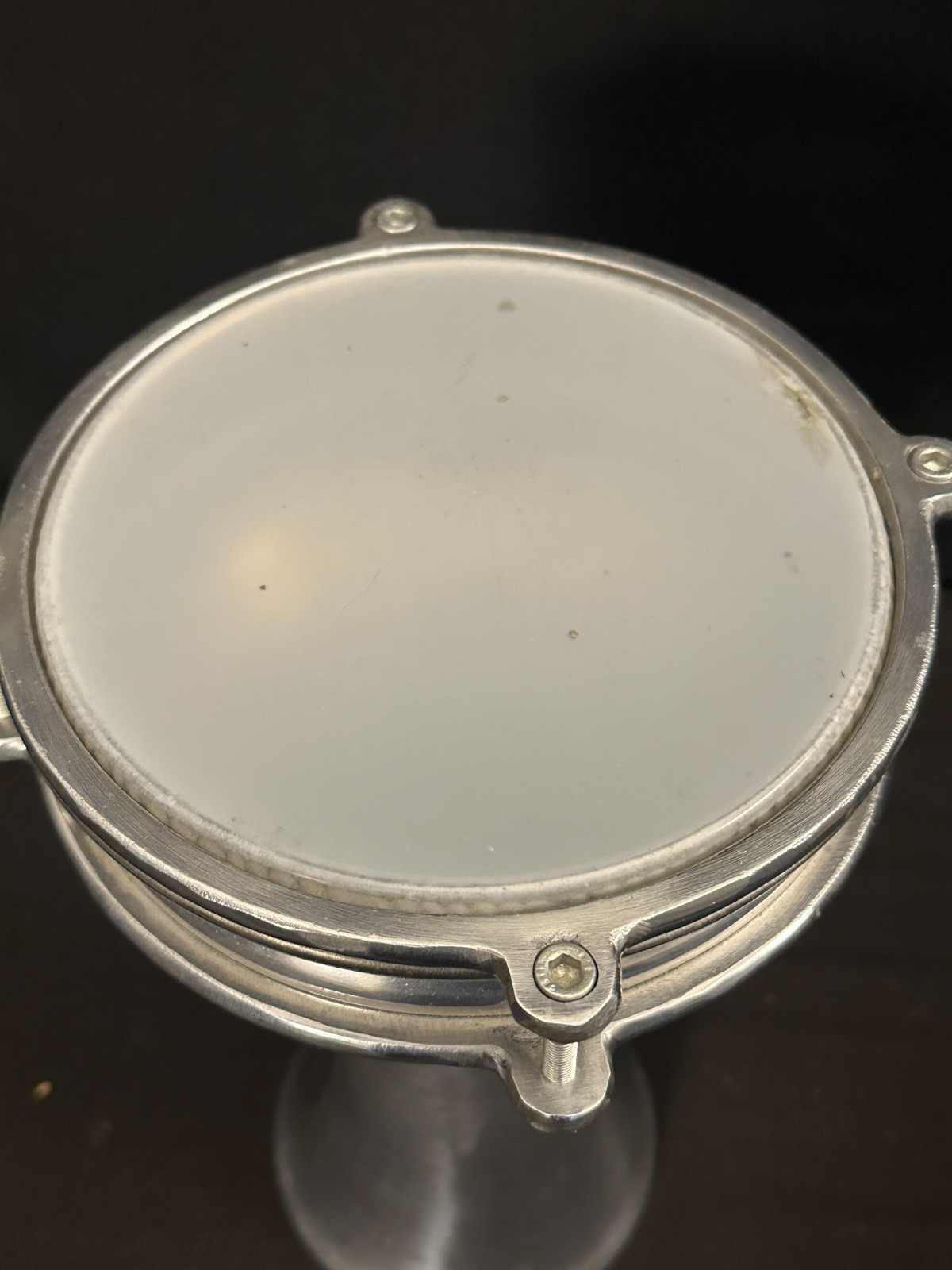7" Aluminum Darbuka, 12.5" tall, with plastic head, silver - Image 3