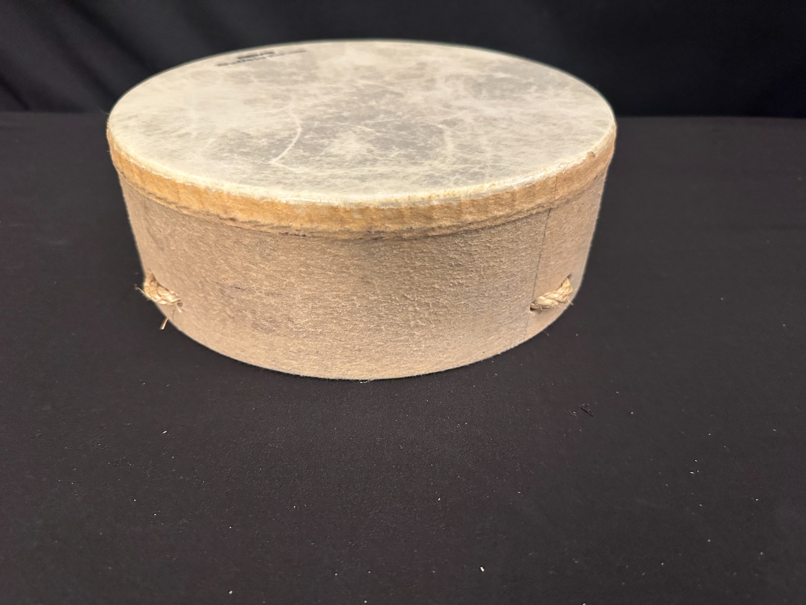 Remo 10" x 3.5" Buffalo Drum, rope cross suspension, Fiberskyn head, no mallet - Image 3