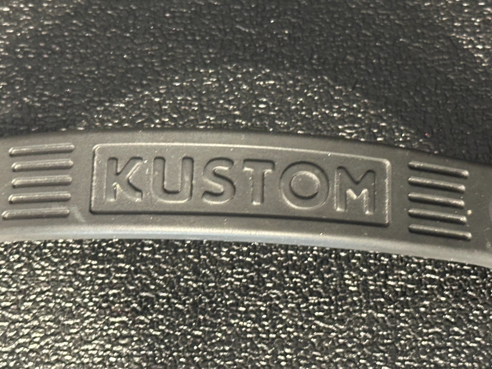 Kustom KSC10M 10" Passive Stage Monitor/PA Speaker Pair 17x14x7, pickup only GA - Image 3