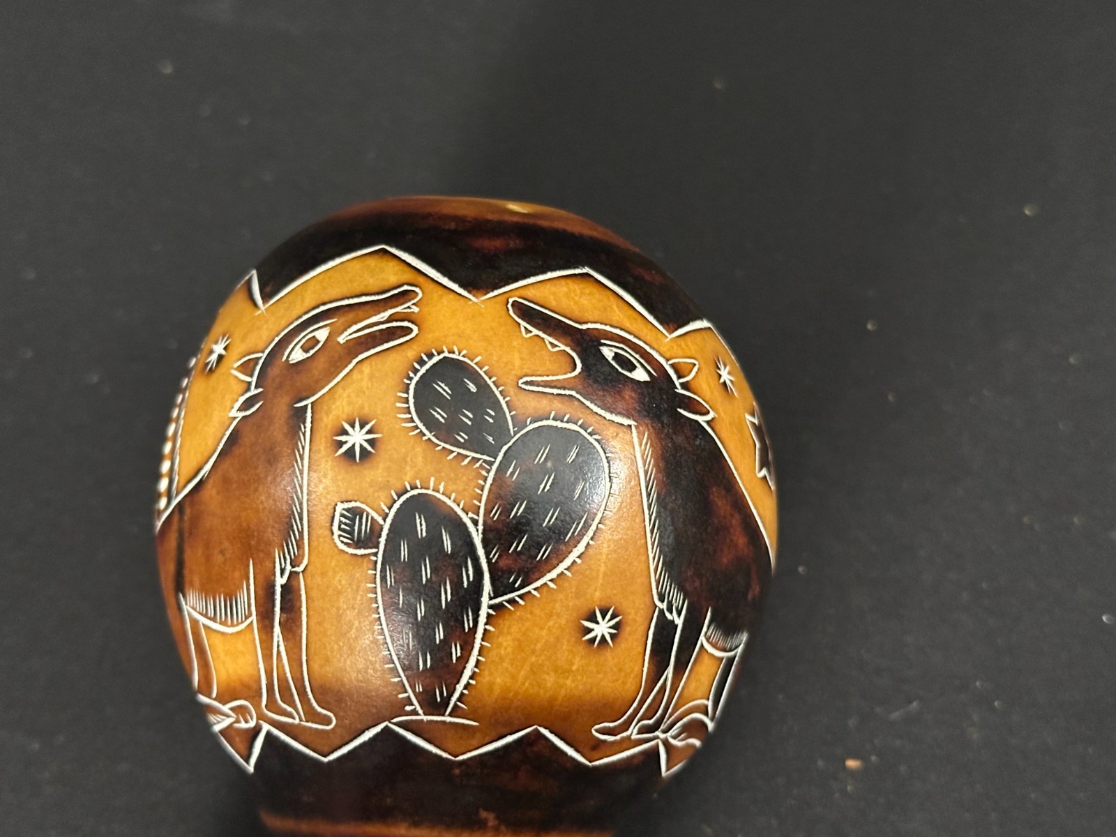7" Gourd shaker with fox painted details brown and black, tells a story - Image 3
