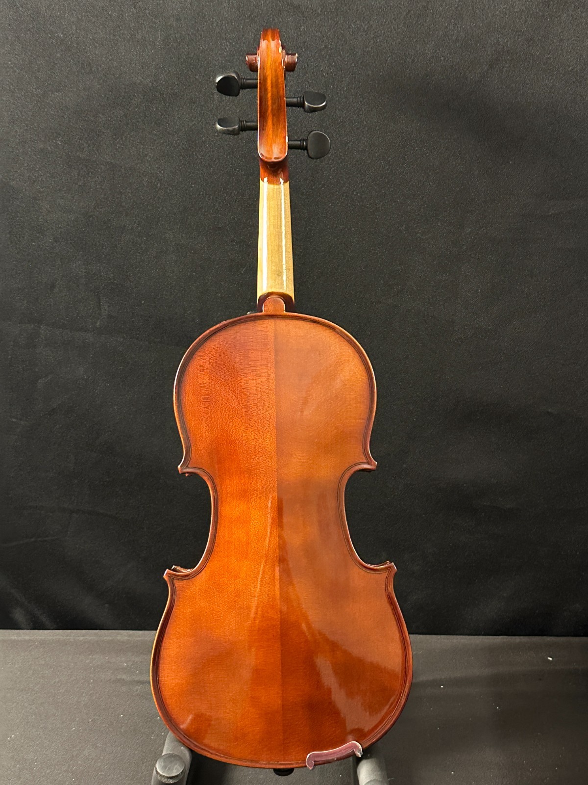 Countrywood 1/2 size violin outfit, comes with bow, rosin, foam shoulder rest - Image 10