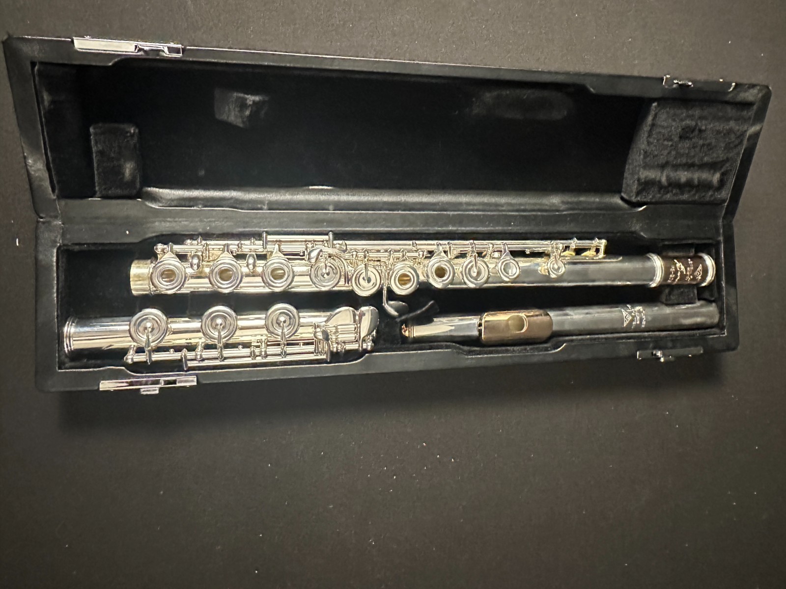 Powell Sonare PS-905 Silver Open Hole Flute with Aurumite lip plate, B foot - Image 3