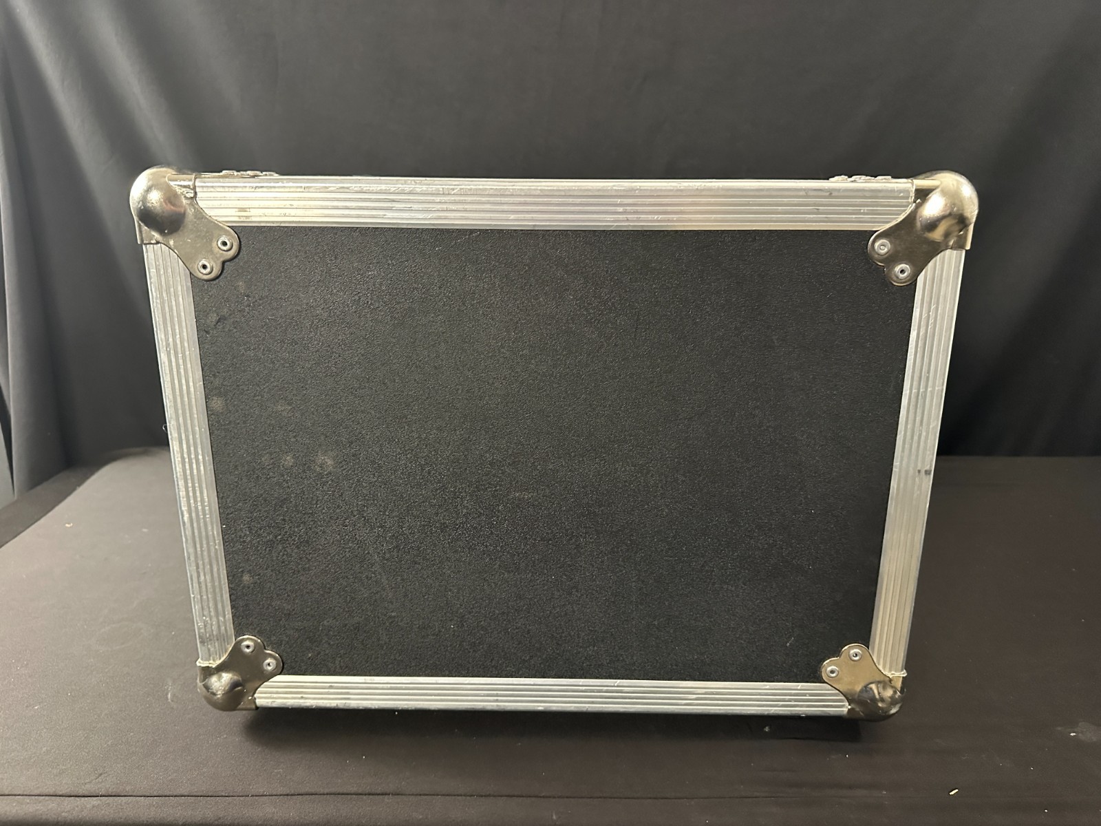 Art Tec 6U Rack Case, 14 x 19 x 20+, black and silver, local pickup only, GA - Image 11
