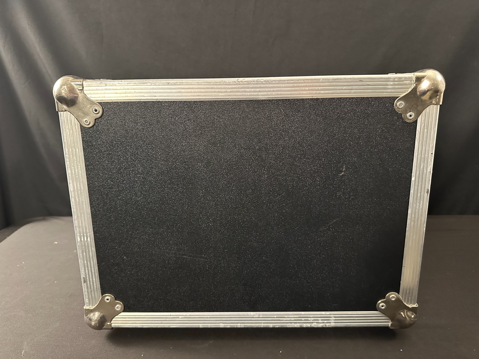 Art Tec 6U Rack Case, 14 x 19 x 20+, black and silver, local pickup only, GA - Image 13