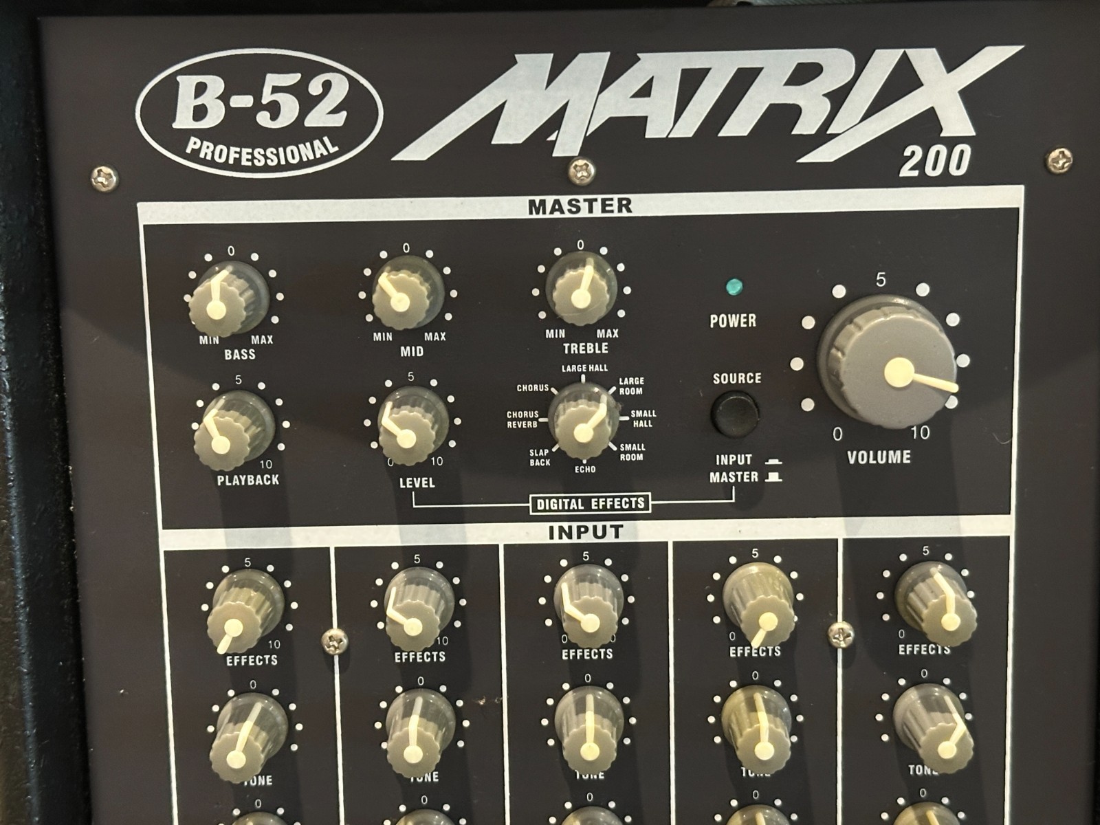 Matrix 200 B-52 3-piece active PA system, amp and 2 speakers, PICKUP ONLY, GA - Image 3
