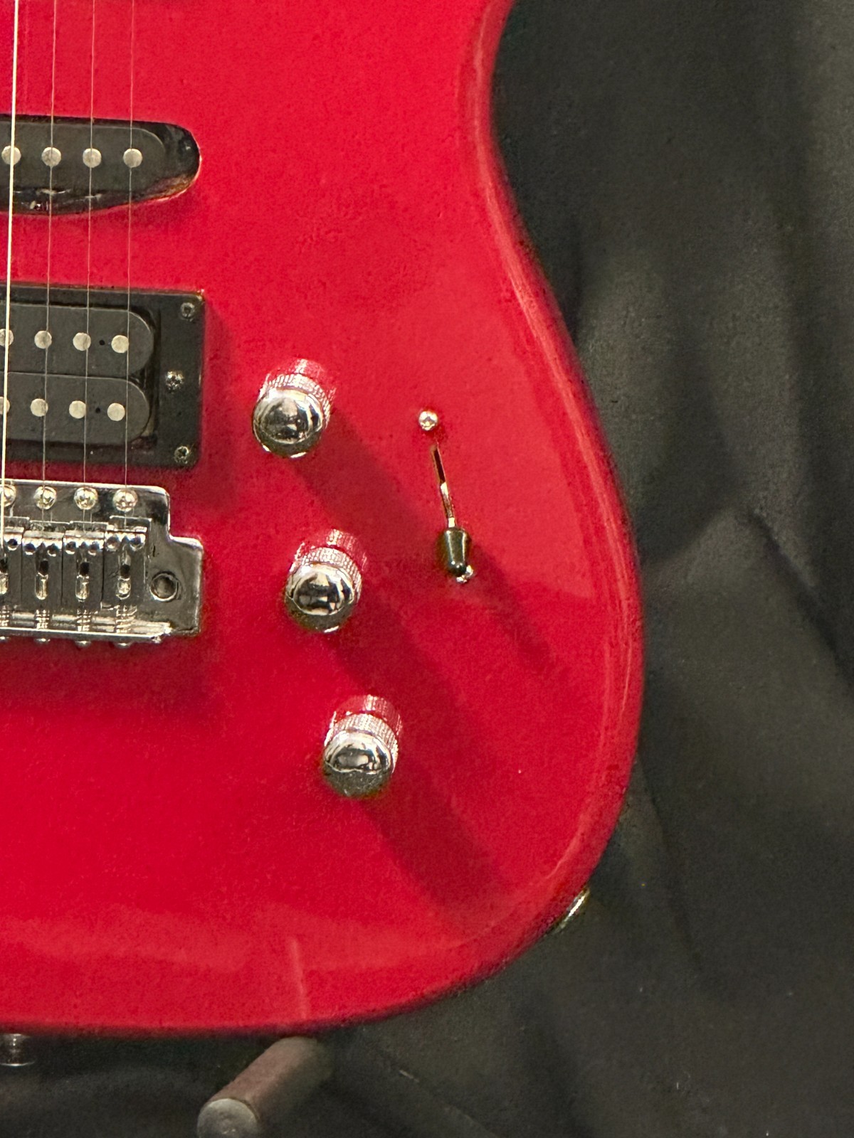 Electric Red Squier II Stratocaster by Fender, comes with case and cord - Image 5