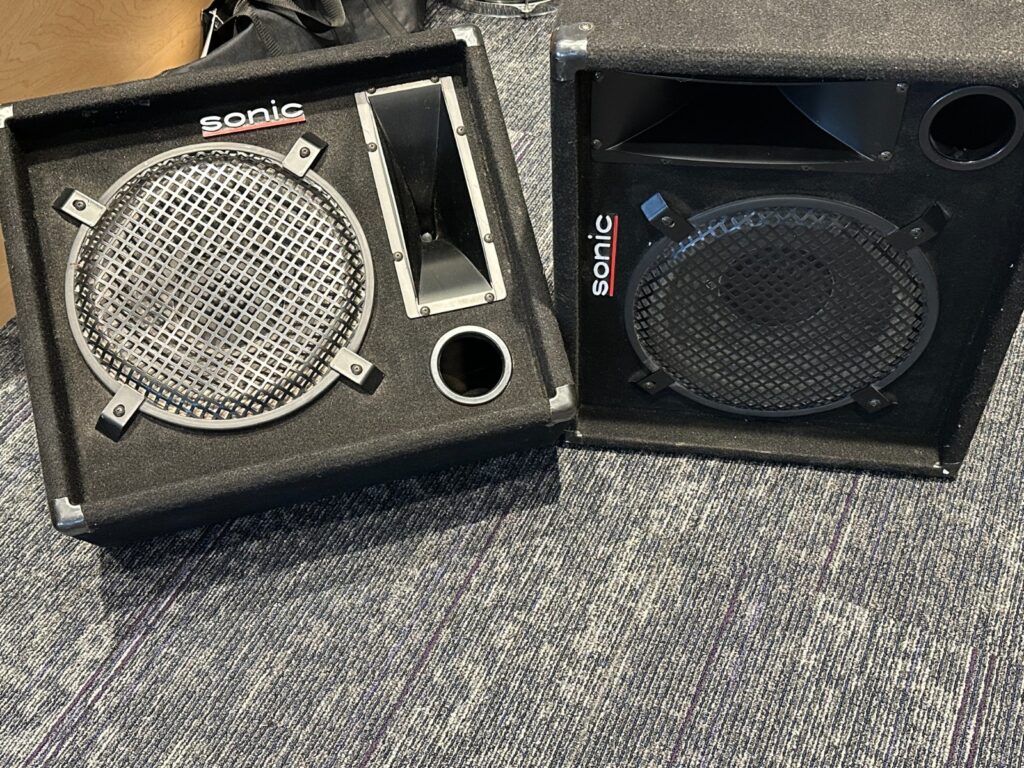 Sonic D12 1x12 Passive Stage Speaker/Monitor Pair pickup only Marietta, GA