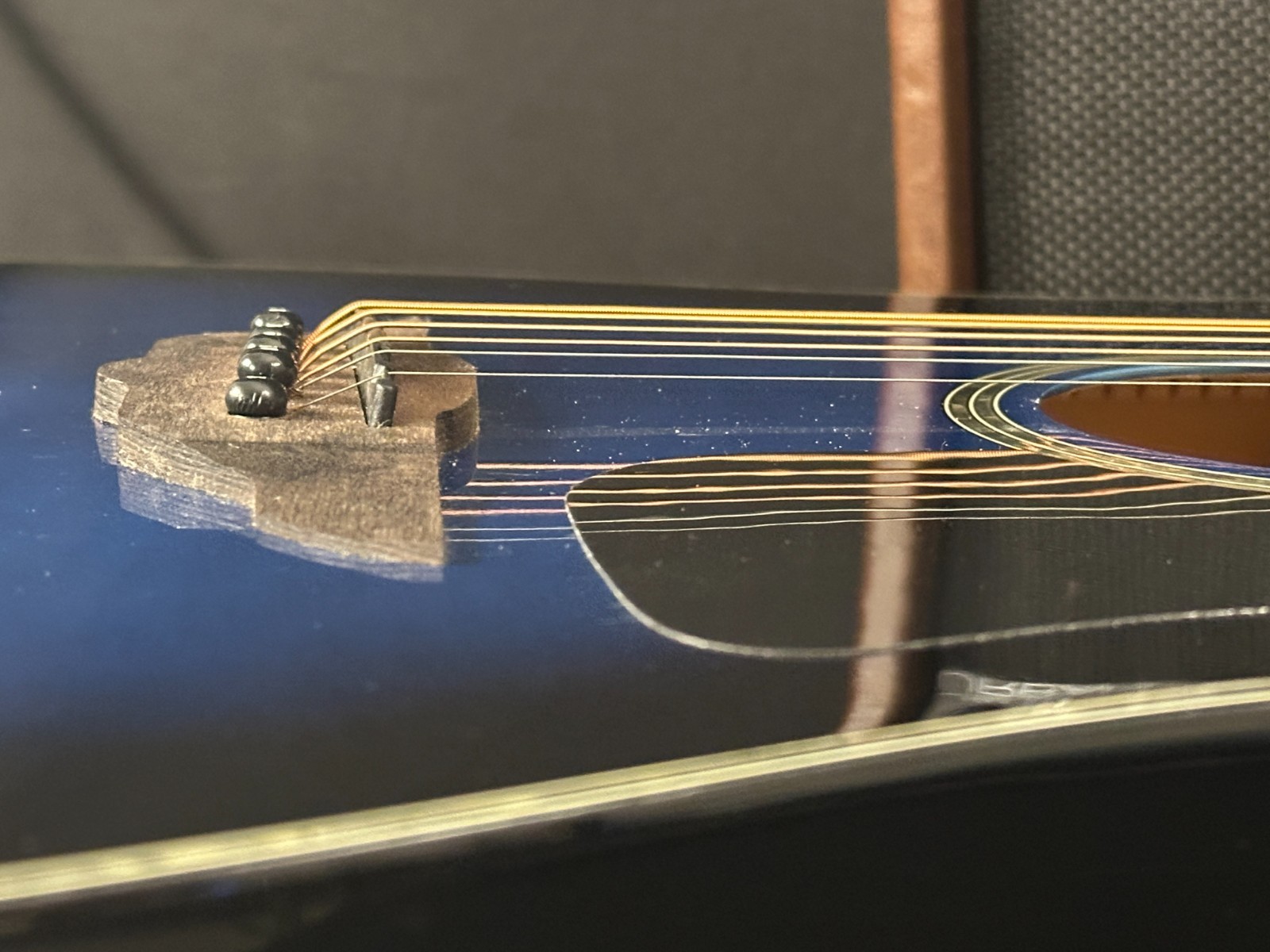 Limited Edition Keith Urban Ripcord Acoustic-Electric Guitar, blue, with KU amp - Image 12