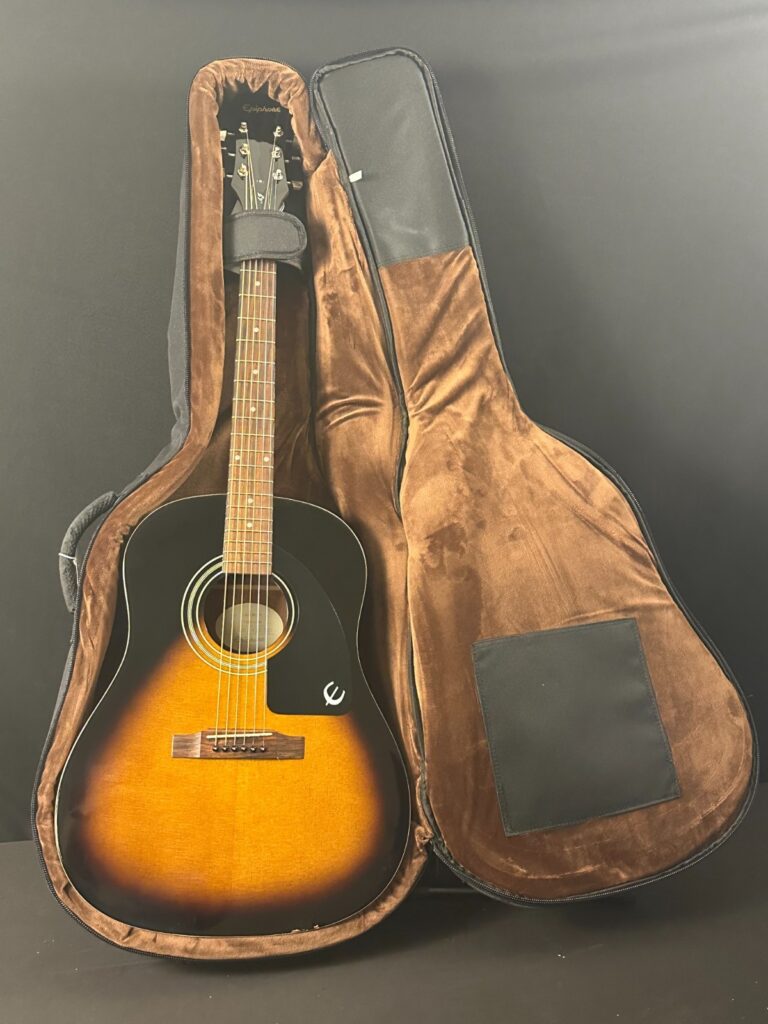 Epiphone AJ-100 VS Acoustic Guitar w/ gig bag, Advanced Jumbo, Vintage Sunburst