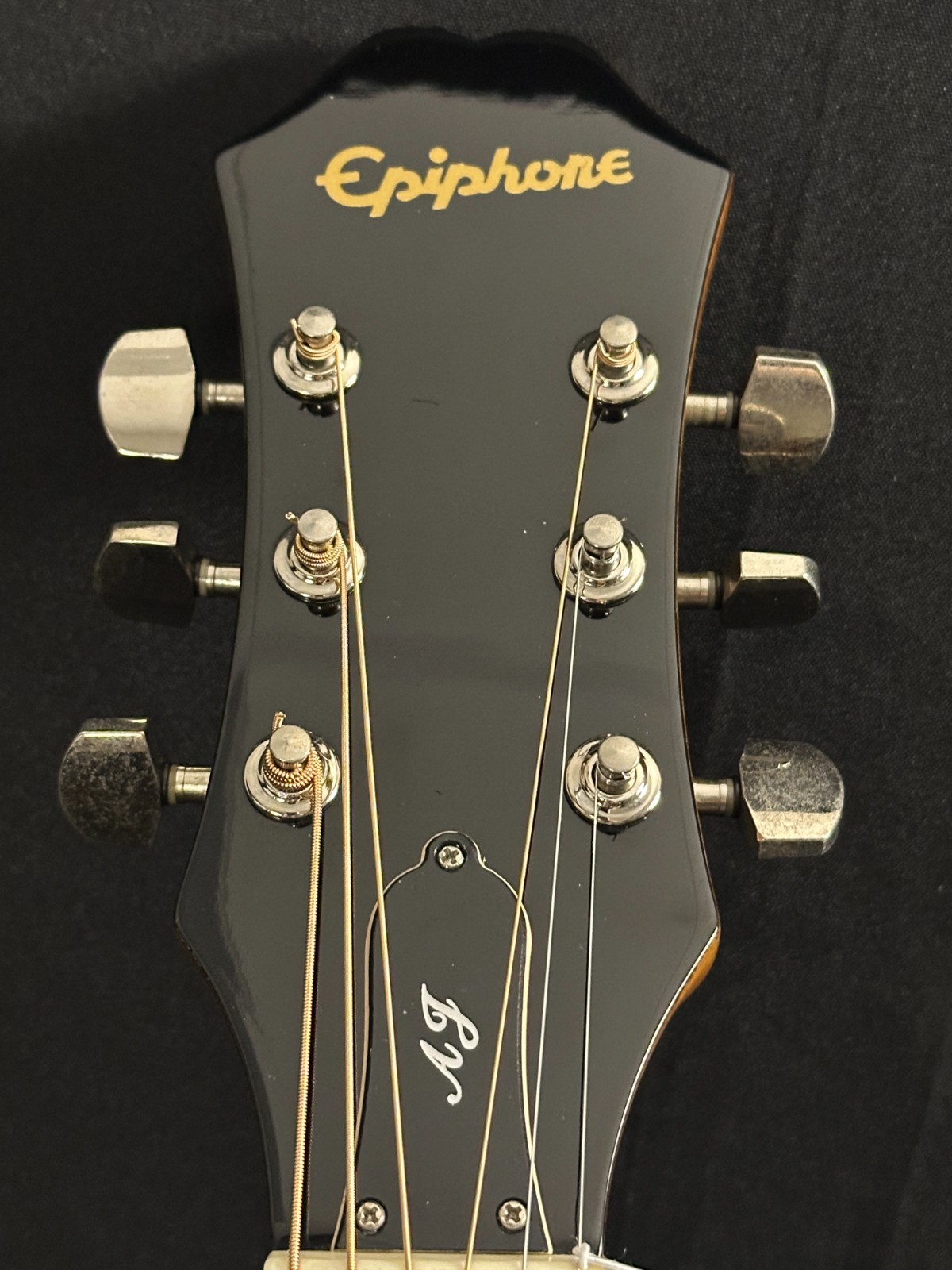Epiphone AJ-100 VS Acoustic Guitar w/ gig bag, Advanced Jumbo, Vintage Sunburst - Image 14