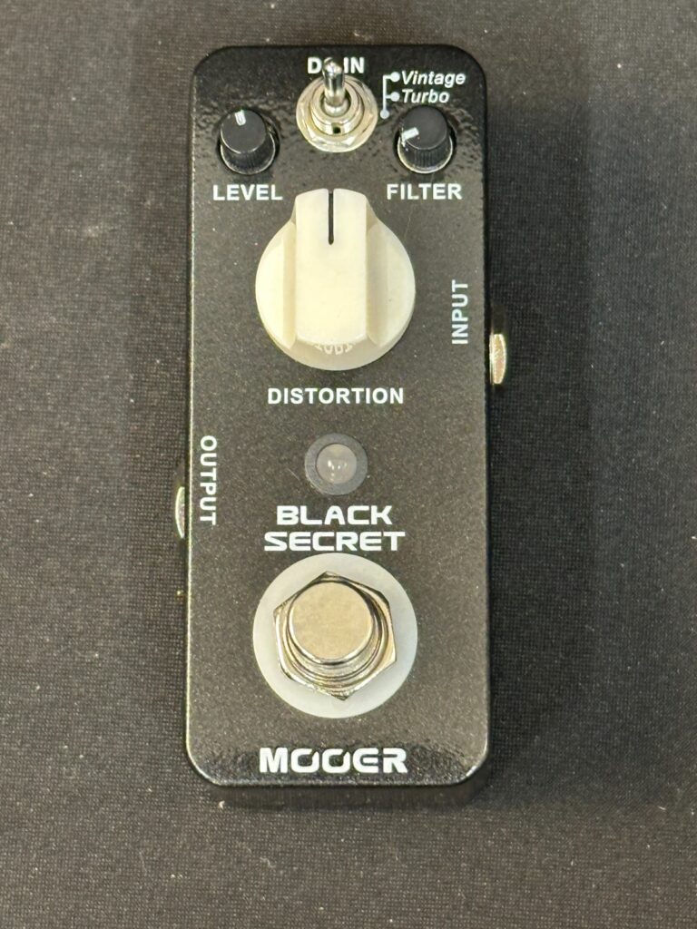 Mooer Micro Series Black Secret Distortion Pedal, Vintage distortion, COMPACT