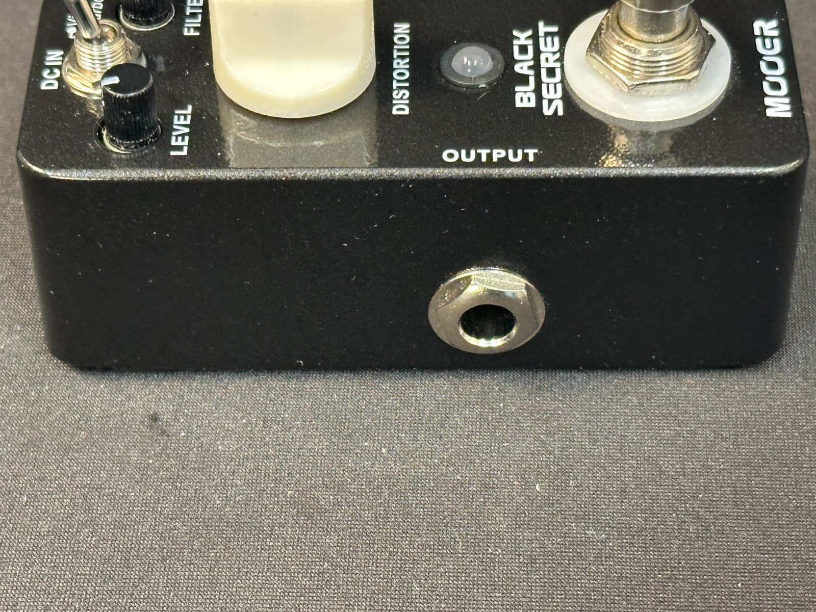 Mooer Micro Series Black Secret Distortion Pedal, Vintage distortion, COMPACT - Image 4