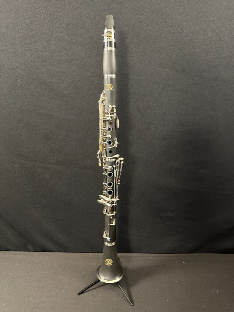 Ridenour Lyrique Noblissima Plastic Clarinet with black Protec ProPac Case