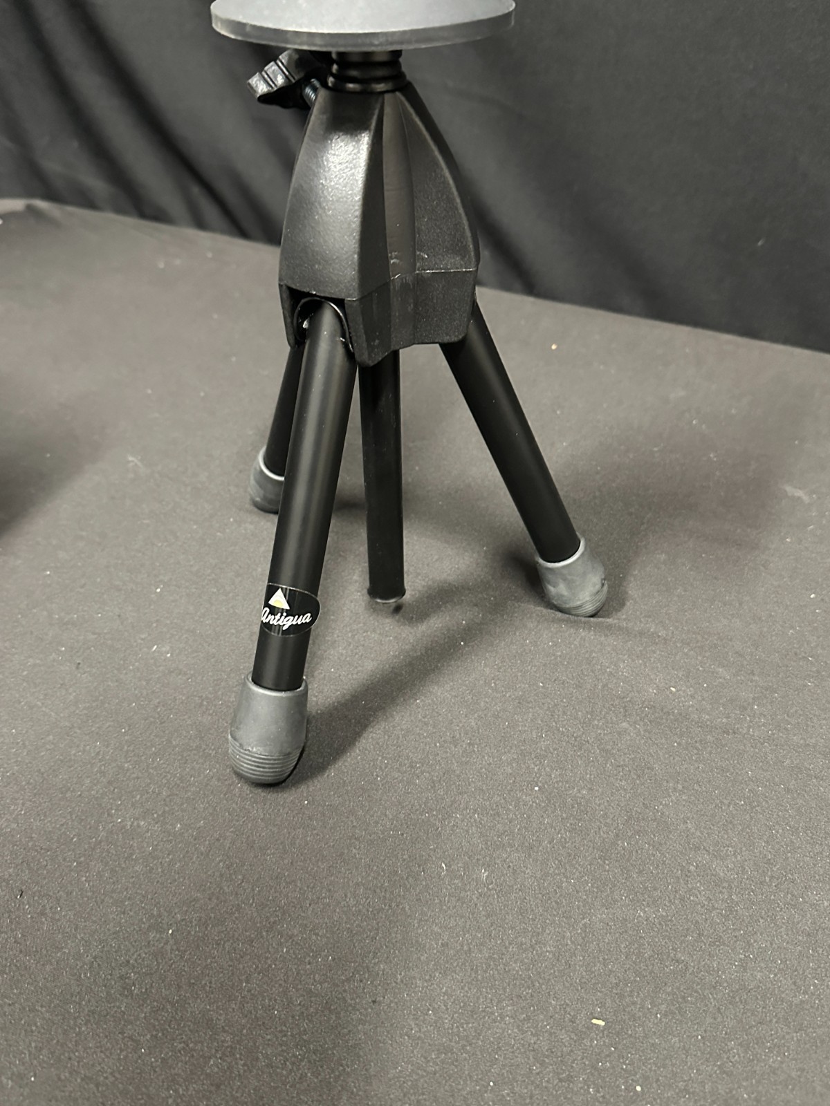 Antigua ABS607 Trumpet Stand, compact, stable, rubber feet, moulded ABS bell cup - Image 10