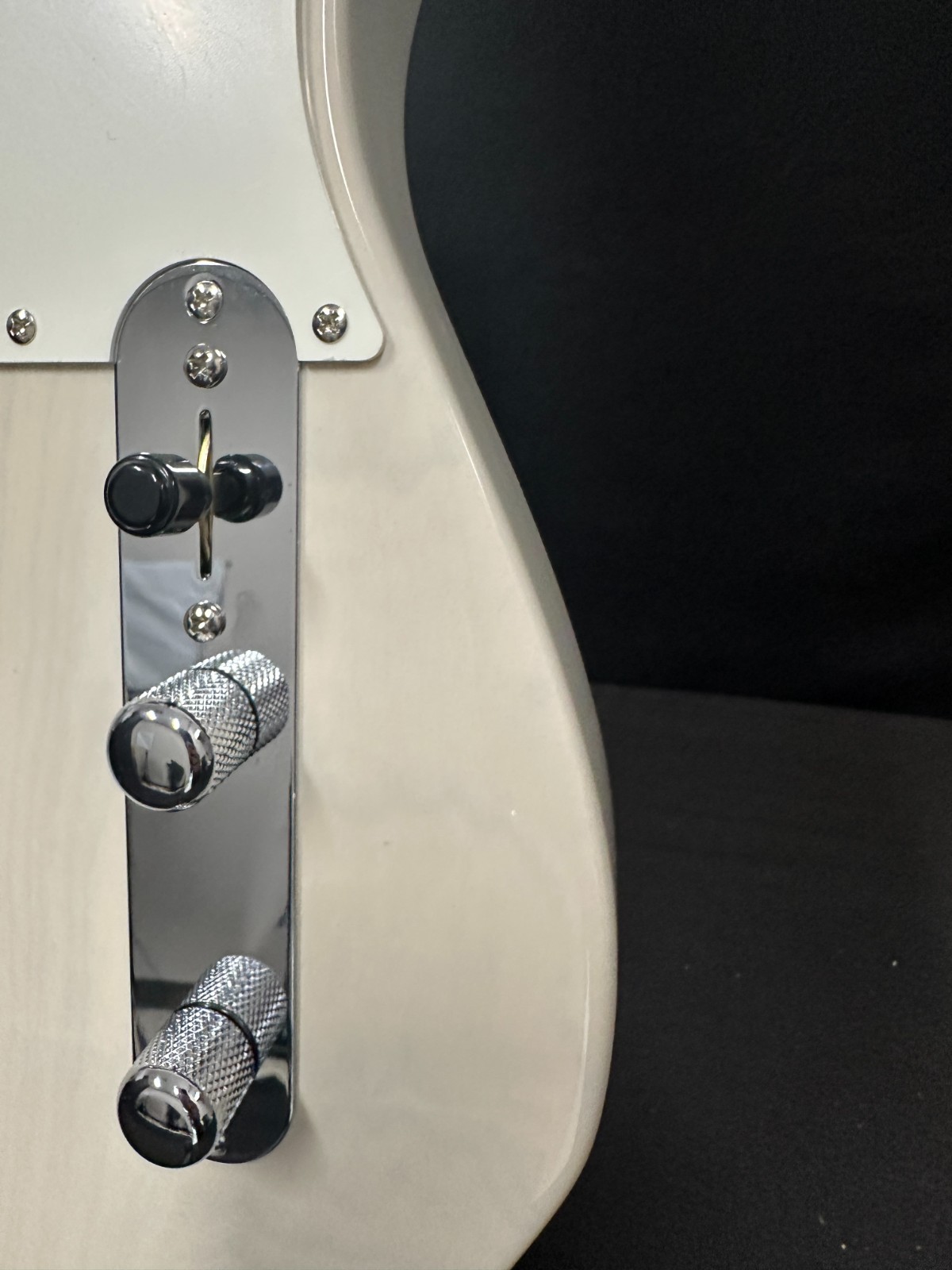 Momose MTL2-STD/m WBD Electric Guitar, white, with gig bag, Japanese handmade - Image 7