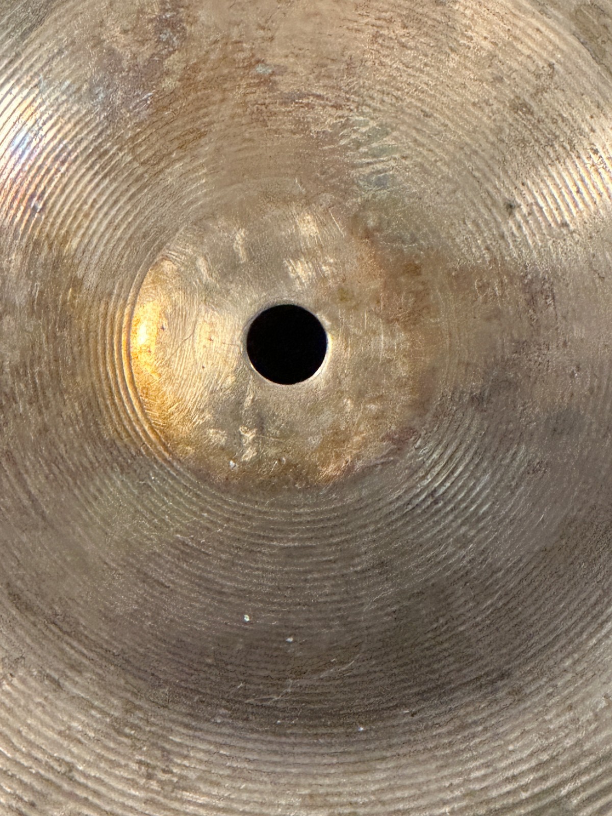 Zildjian ZBT (Zildjian Bronze Tone) 20" Ride Cymbal balanced def and overtones - Image 5