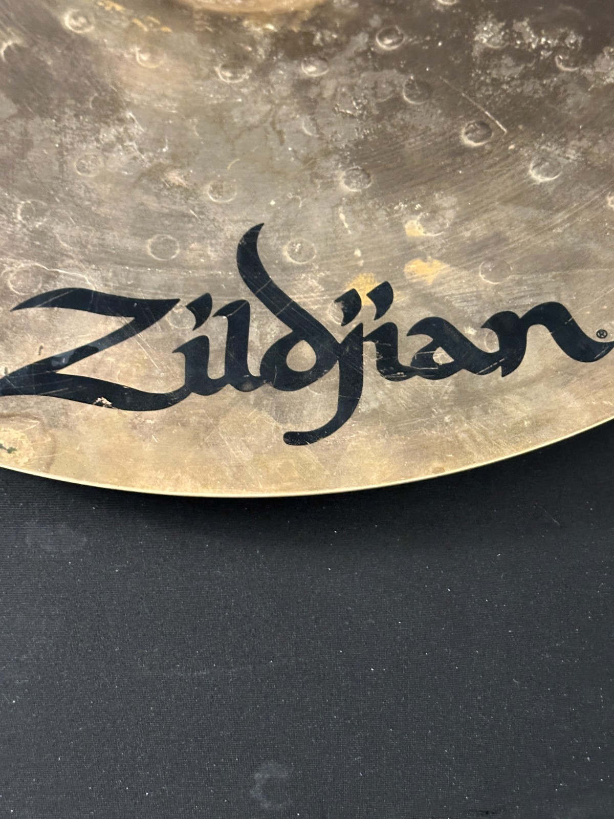 Zildjian ZBT (Zildjian Bronze Tone) 20" Ride Cymbal balanced def and overtones - Image 10