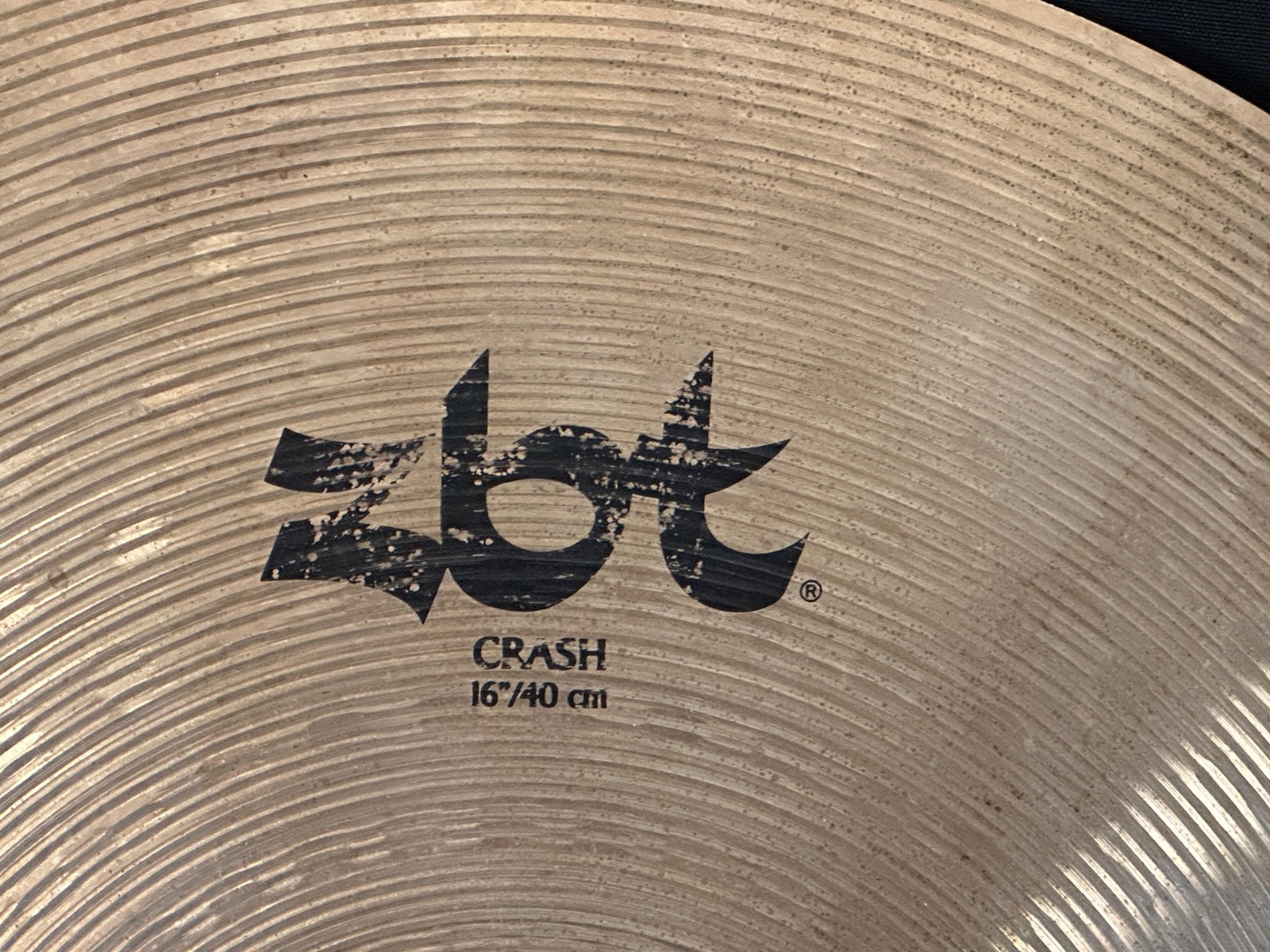 Zildjian ZBT 16" Crash Cymbal for drumset, medium thin crash, great for rock/pop - Image 2