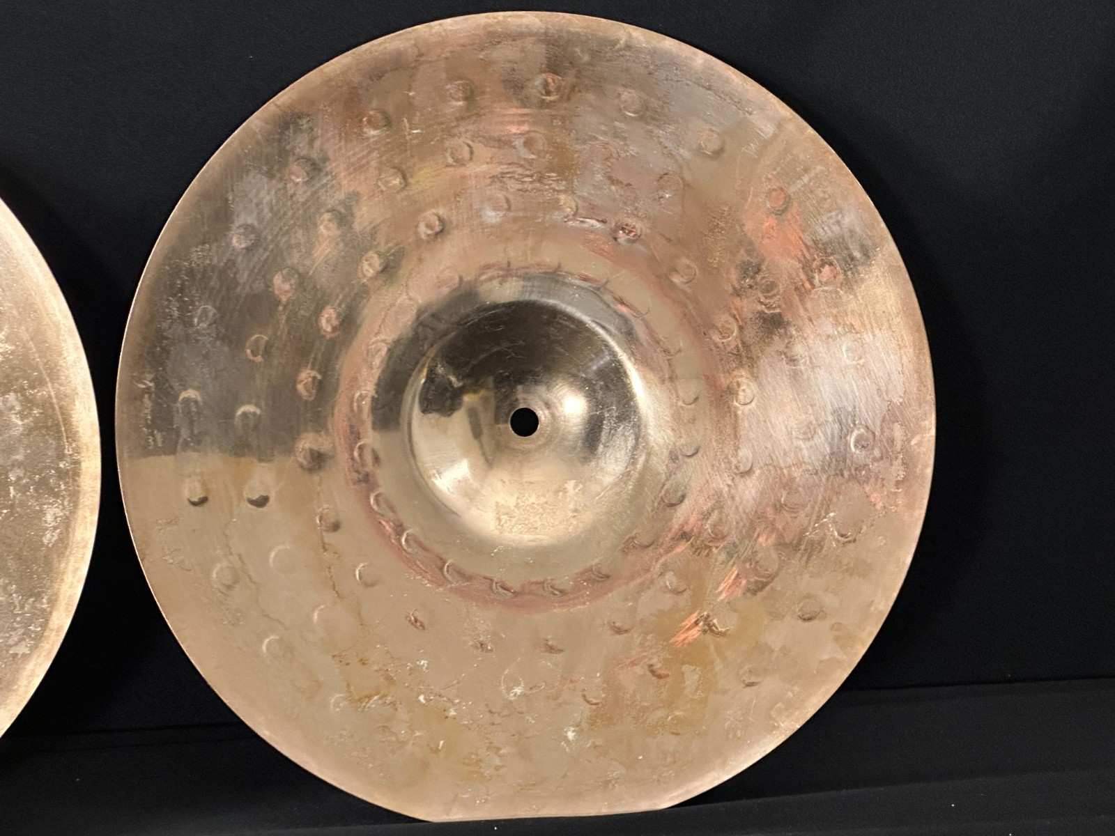 Zildjian ZBT 14" Hi-Hat cymbals for drumset, bronze construction, made in USA - Image 12