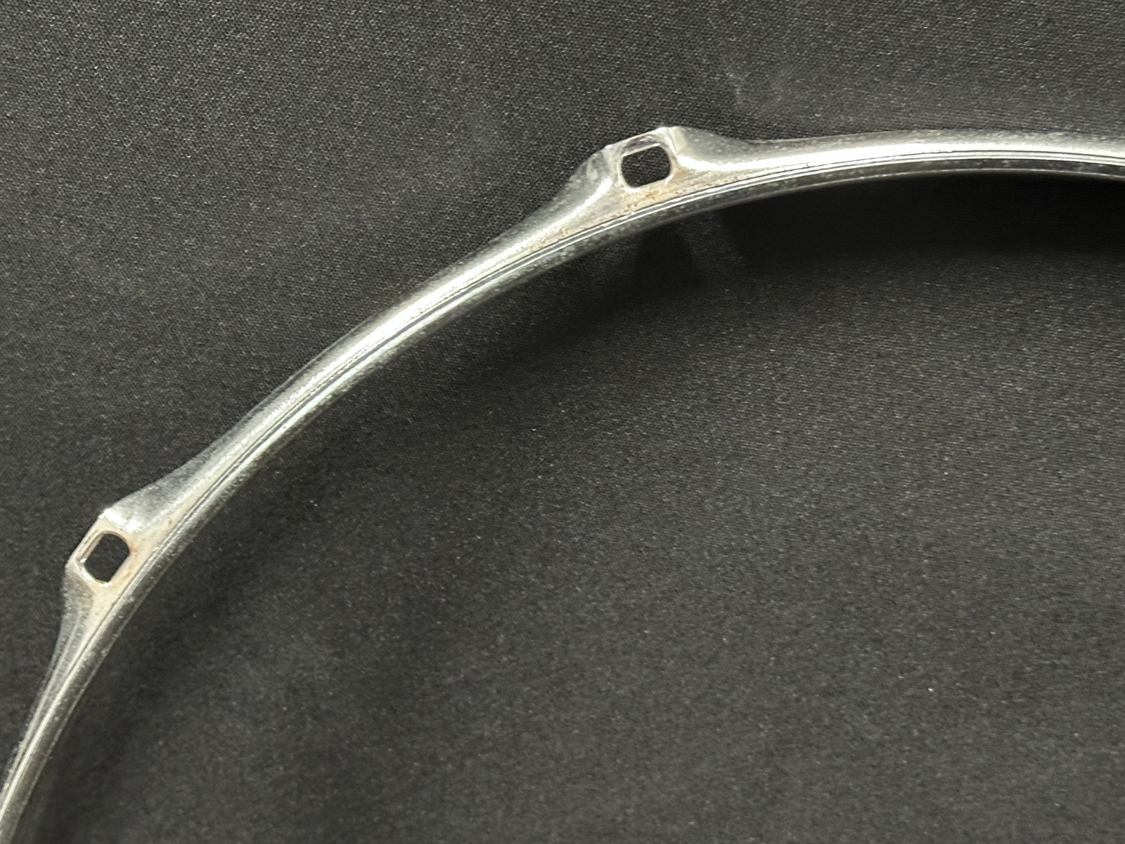 14" 10-lug/10 Hole Triple-Flange Drum Snare Hoop, Batter side, Chrome finish - Image 4