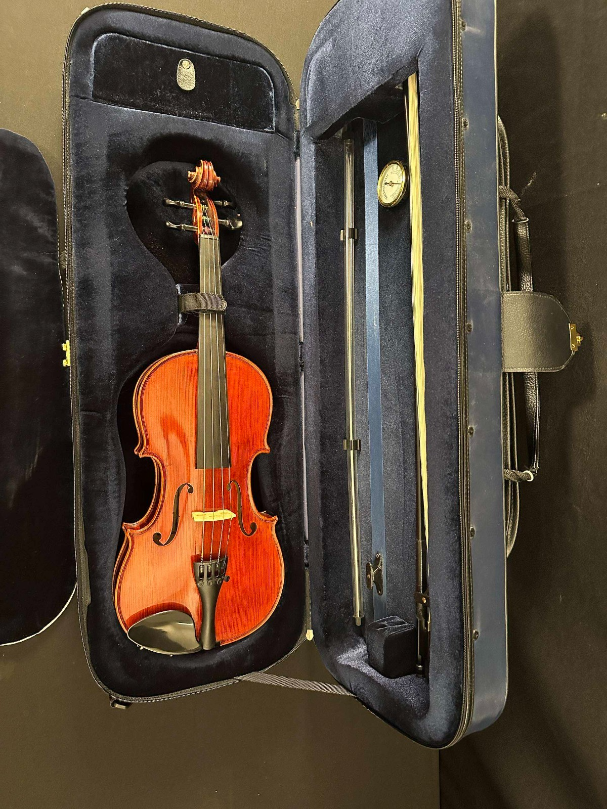Strobel ML-105 Full Size Violin outfit with Cadenza Overture bow and hygrometer - Image 20