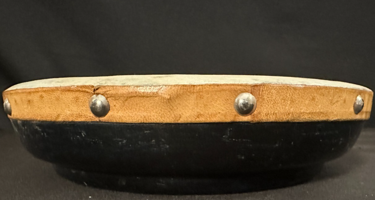 Indonesian 9" Lizard Frame Drum, wood, black with painted skin head, 2in deep - Image 6