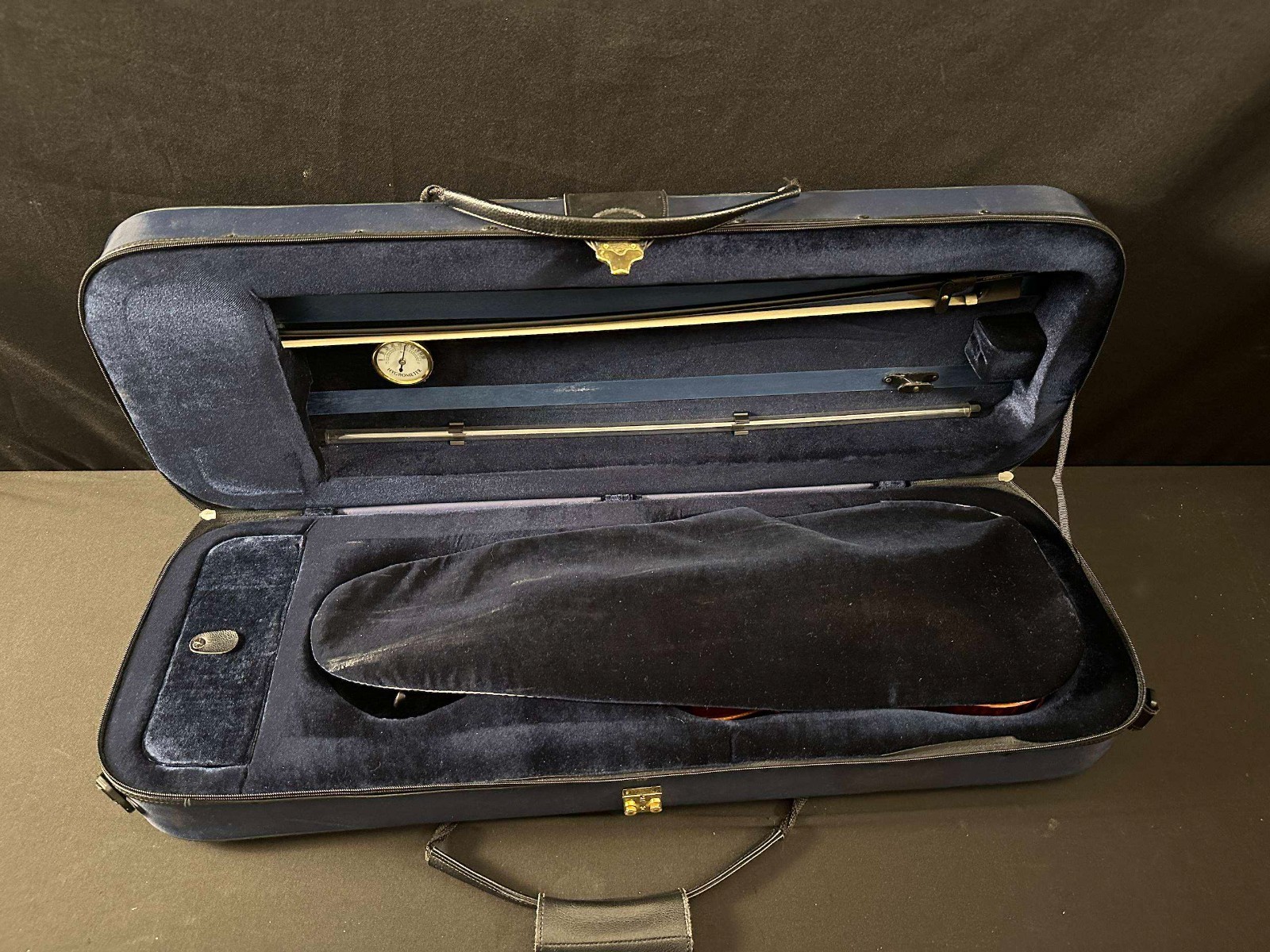 Strobel ML-105 Full Size Violin outfit with Cadenza Overture bow and hygrometer - Image 21