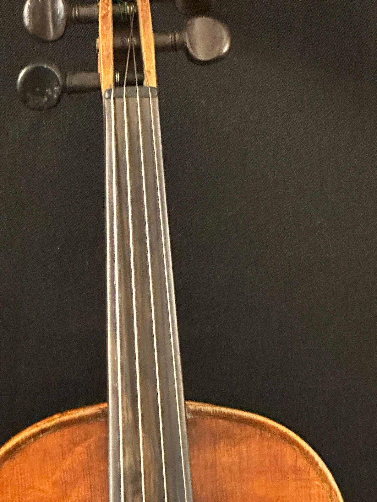 Vintage Strad Copy 4/4 Violin outfit, with bow and case, made in Austria - Image 4