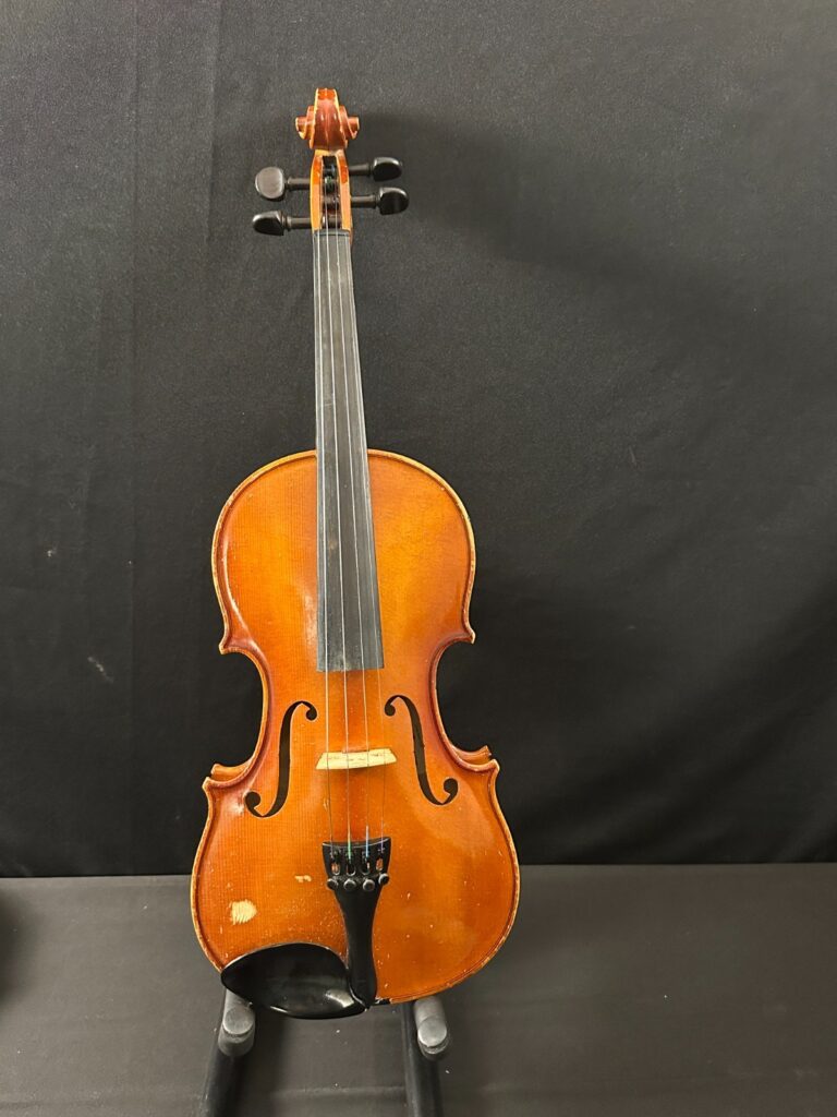 Draisen Edwards OVN1112F 4/4 Violin outfit, Ott Jos. Klier No. 12 Copy, new bow!