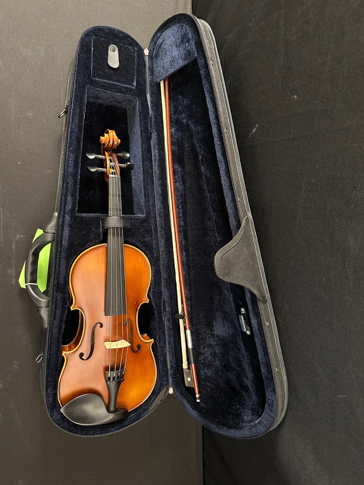 Franz Hoffman Etude 14" Viola Outfit with bow, fine tuners, and padded case - Image 7
