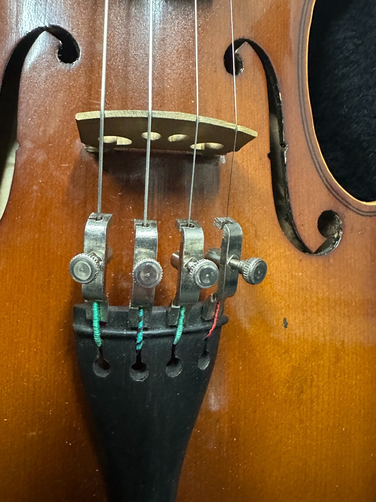 Suzuki Kiso No. 7 1/2 size Violin Outfit, made in Japan, comes w/ rosin, new bow - Image 4