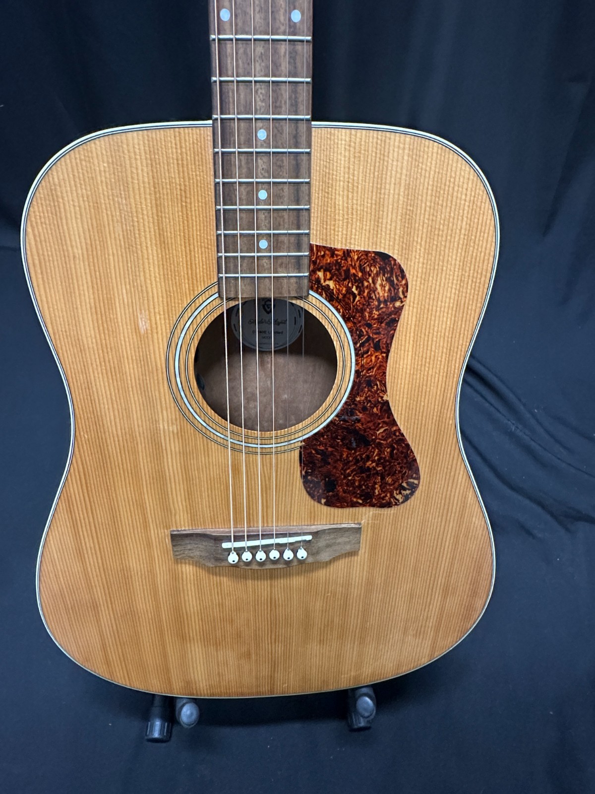 Guild D-240E Limited Acoustic-Electric Guitar with backpack case, Made in USA - Image 3