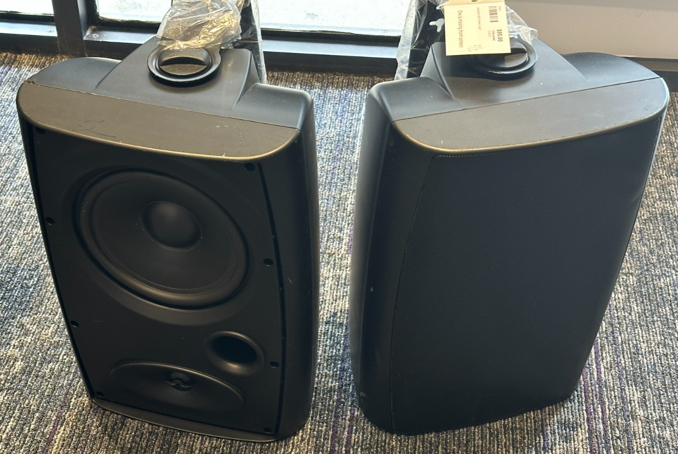 Pair of Wall Speakers, Unbranded, 12x11x11, LOCAL PICKUP ONLY, MARIETTA, GA - Image 6