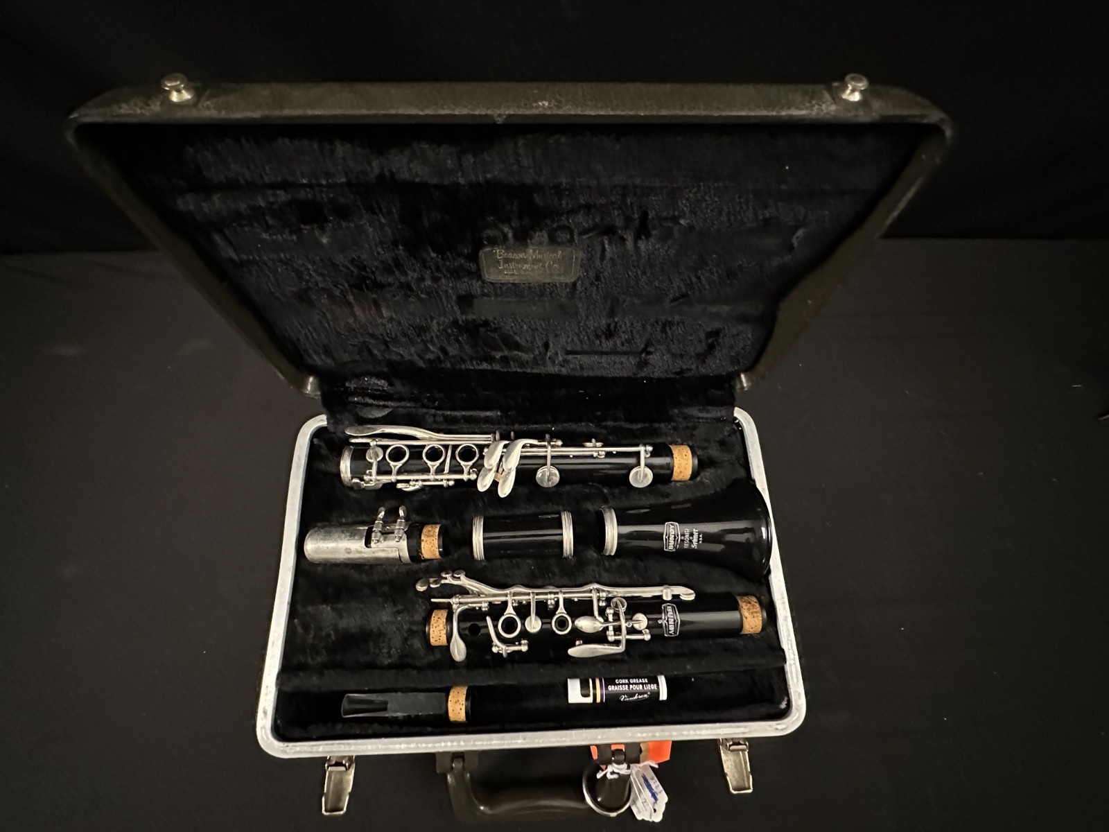 Selmer Bundy Plastic Clarinet with Yamaha 4C Mouthpiece and Bundy case - Image 4