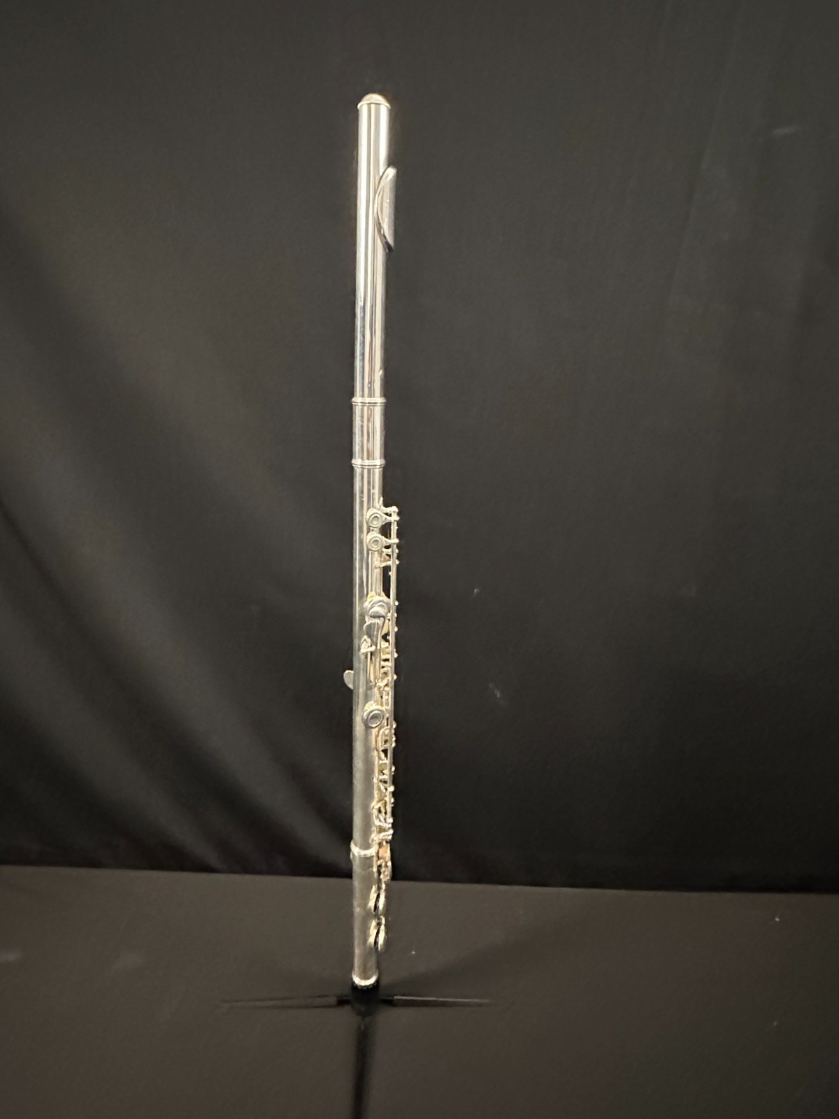 Haynes Schwelm Closed Hole Student Flute, Silver plated, offset G, case w/strap - Image 9