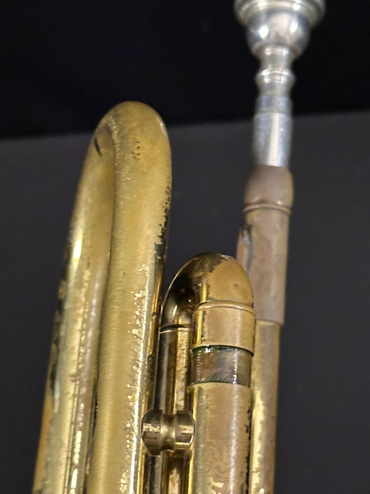 Allora Student Trumpet with Bach 3C Mouthpiece and black zippered case - Image 15