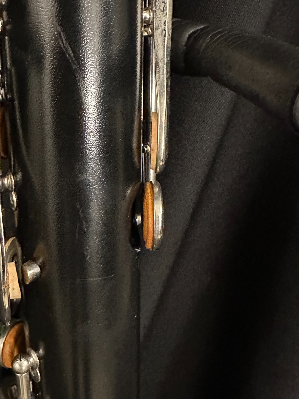 Selmer Bundy Bass Clarinet w/ mouthpiece, neckstrap, accessories, no peg Low Eb - Image 15