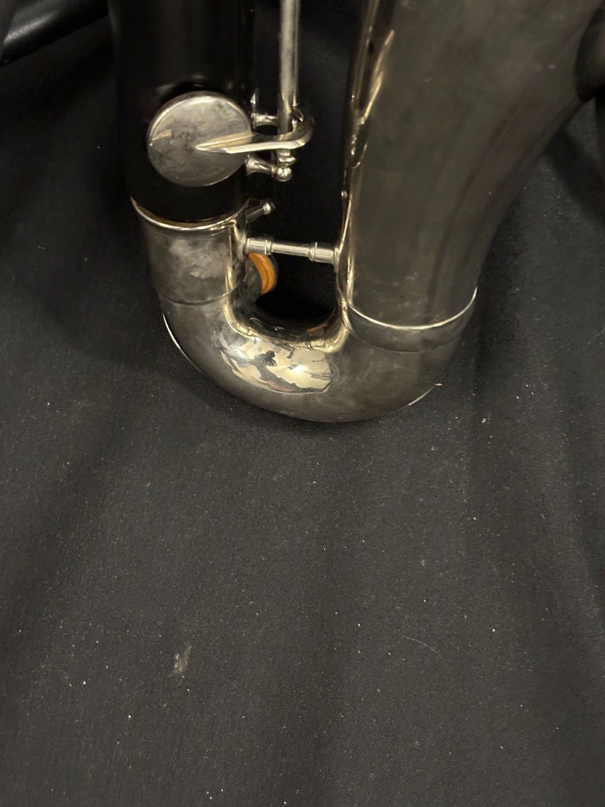 Selmer Bundy Bass Clarinet w/ mouthpiece, neckstrap, accessories, no peg Low Eb - Image 24