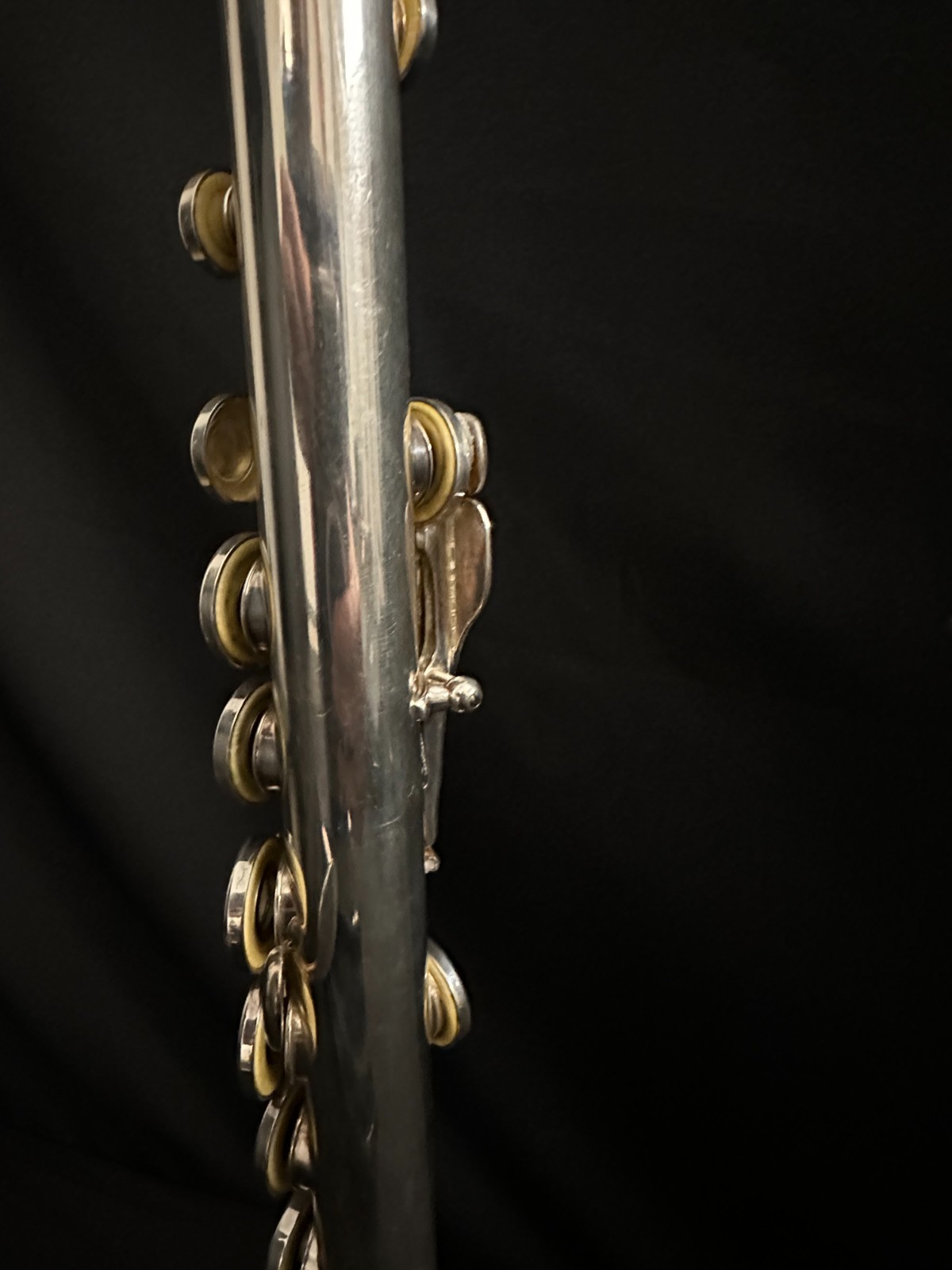Monique Open Hole Flute, Silver plated with B-Foot joint, offset G,Comes w/ case - Image 6