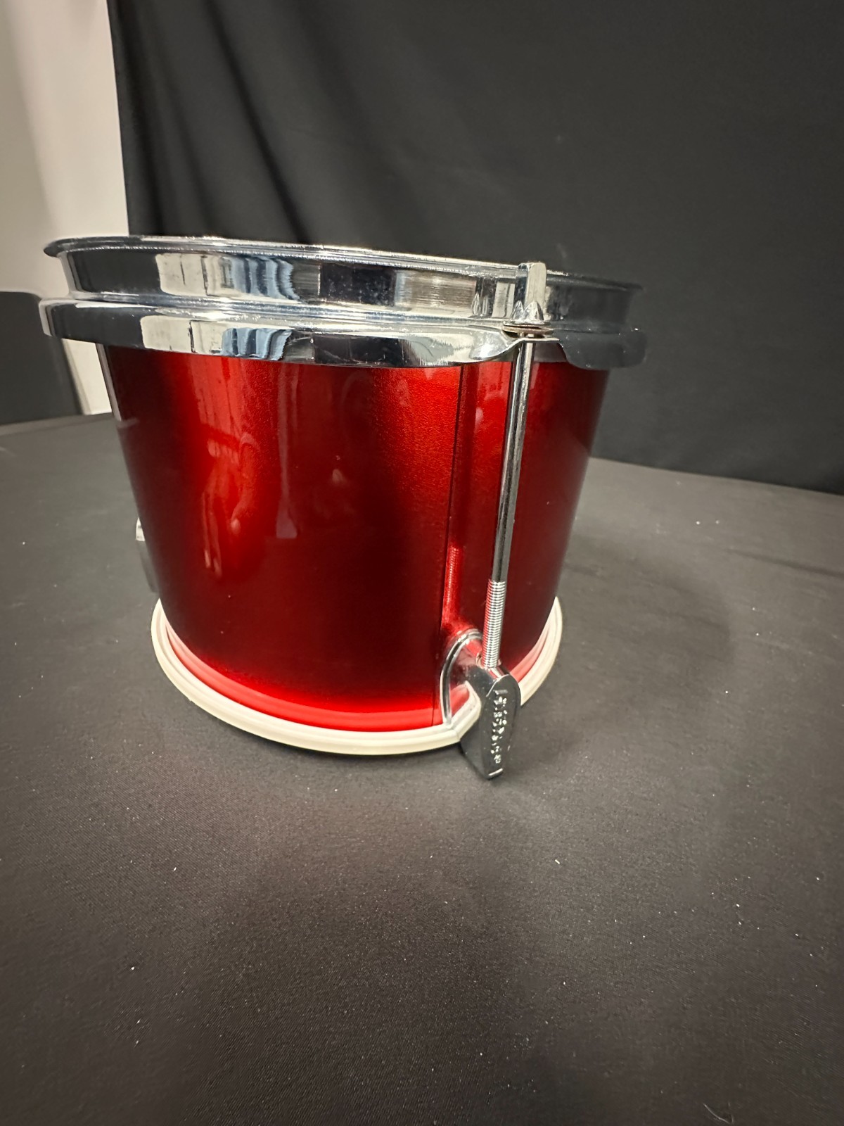 First Act Discovery 8" Red Tom, junior size drum, 5" deep, metal hoops and lugs - Image 7