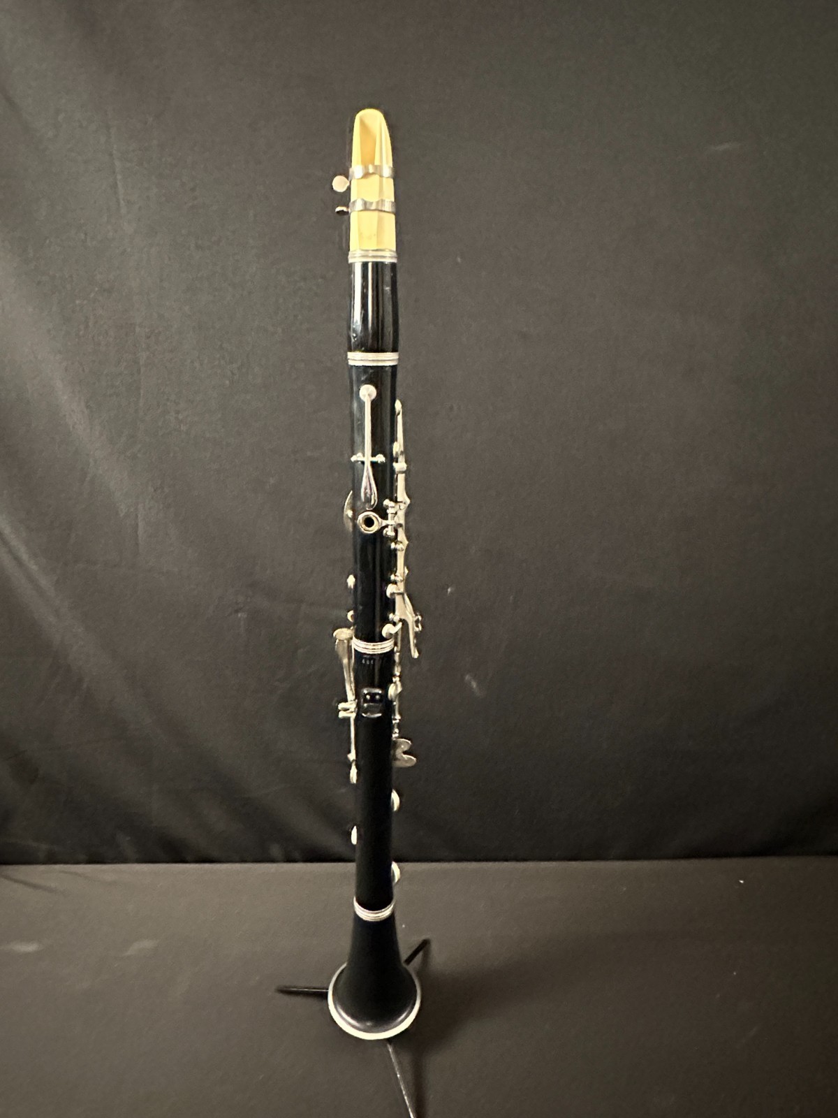 Buffet Plastic Student Clarinet comes with Brilhart mouthpiece, case w/latches - Image 8