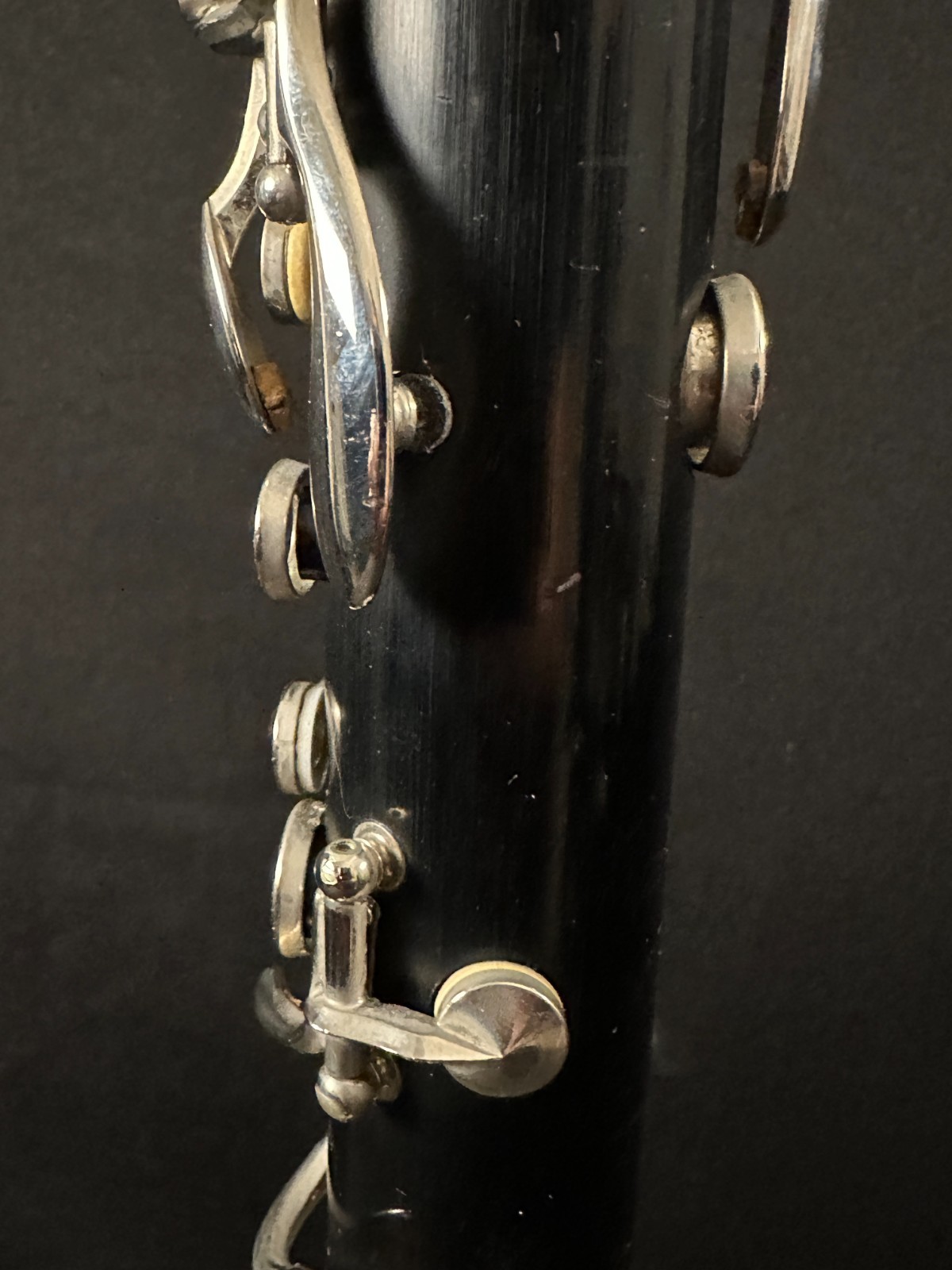 Buffet Plastic Student Clarinet comes with Brilhart mouthpiece, case w/latches - Image 13